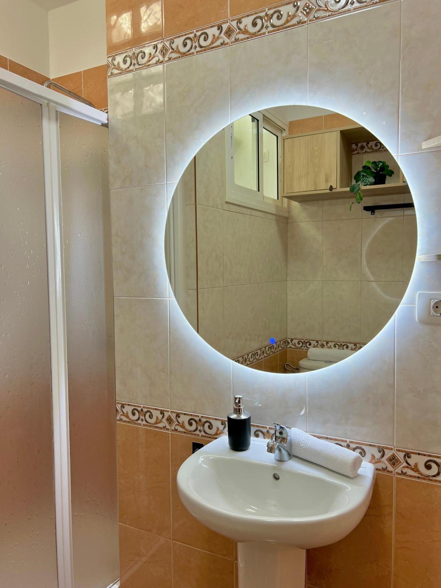 Roque's House Apartment Telde