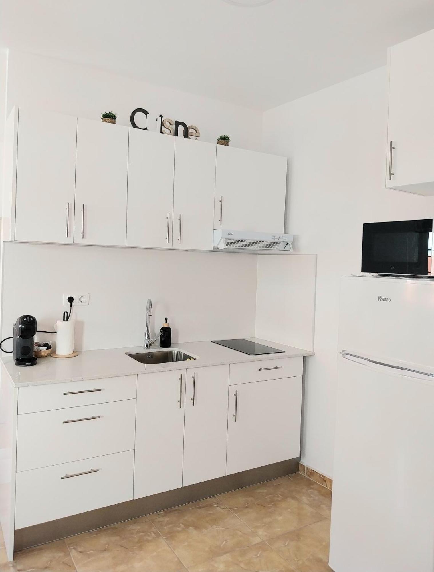 Roque's House Apartment *